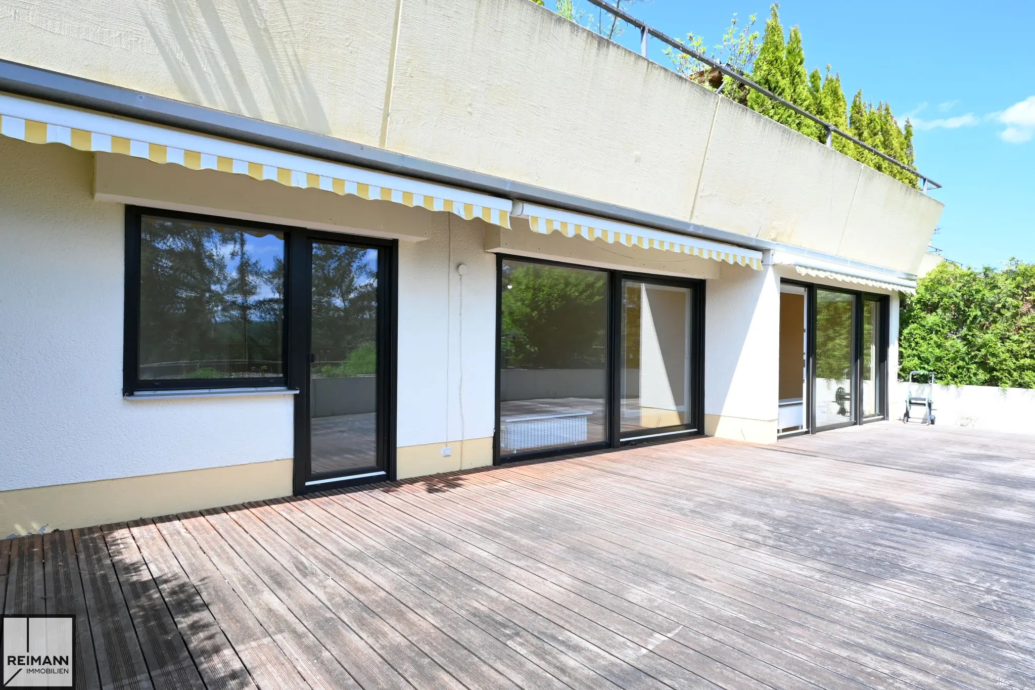 Sonnenterrasse