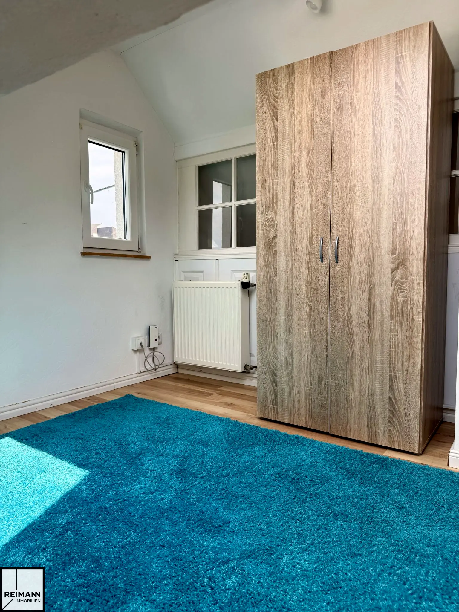 Kleiderschrank